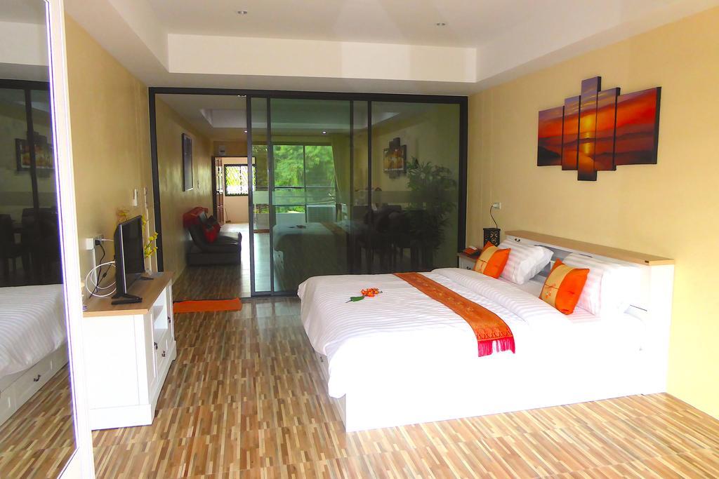Breezy House Apartment Pantai Jomtien Bagian luar foto