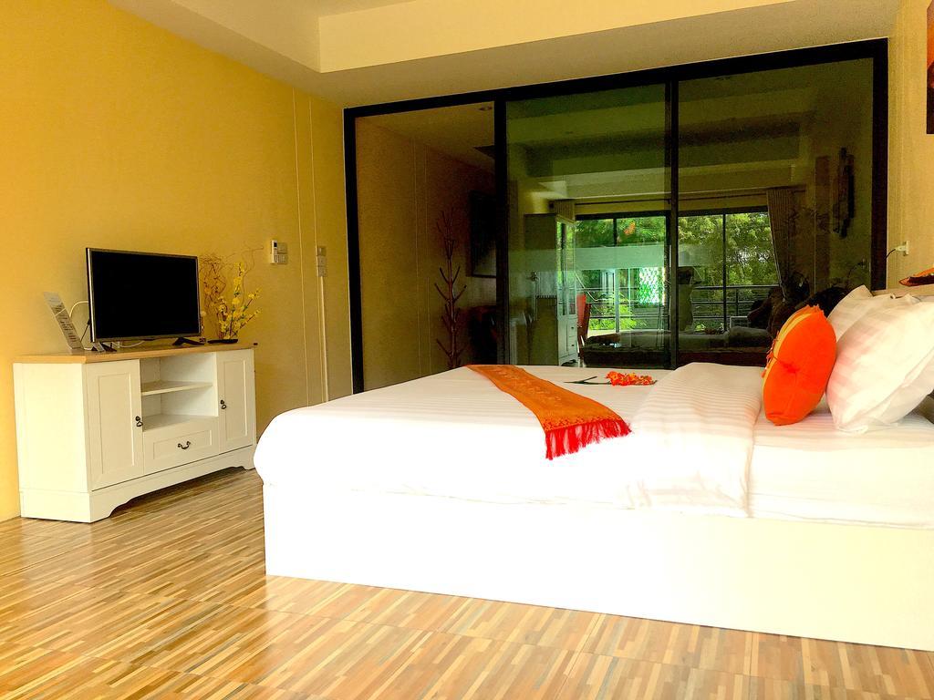 Breezy House Apartment Pantai Jomtien Bagian luar foto